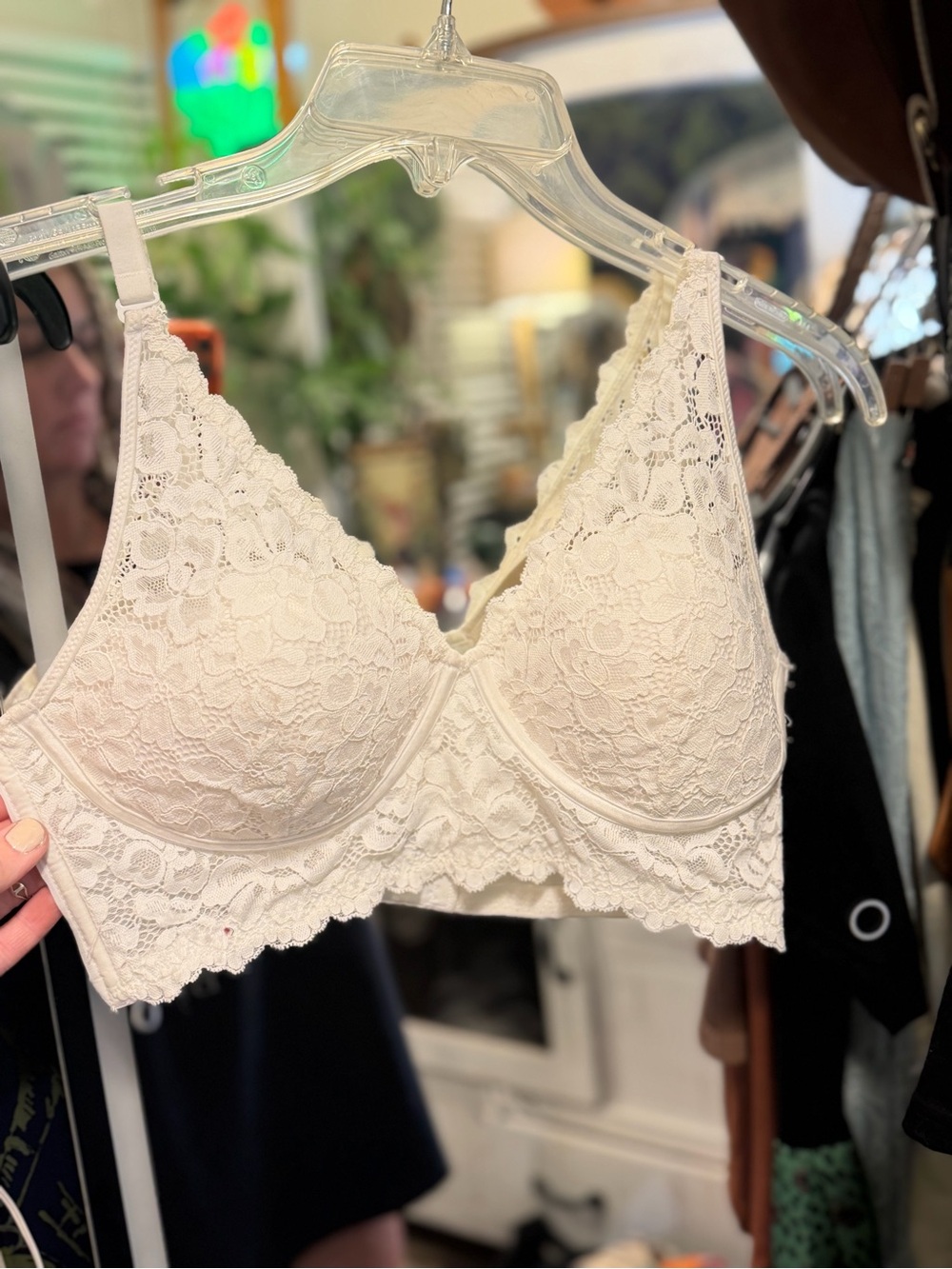 Maidenform Ivory Lace Bralette